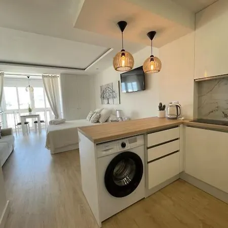 Lejlighed Exclusivo Estudio Piscinas, Conserjeria 24 H Benalmádena